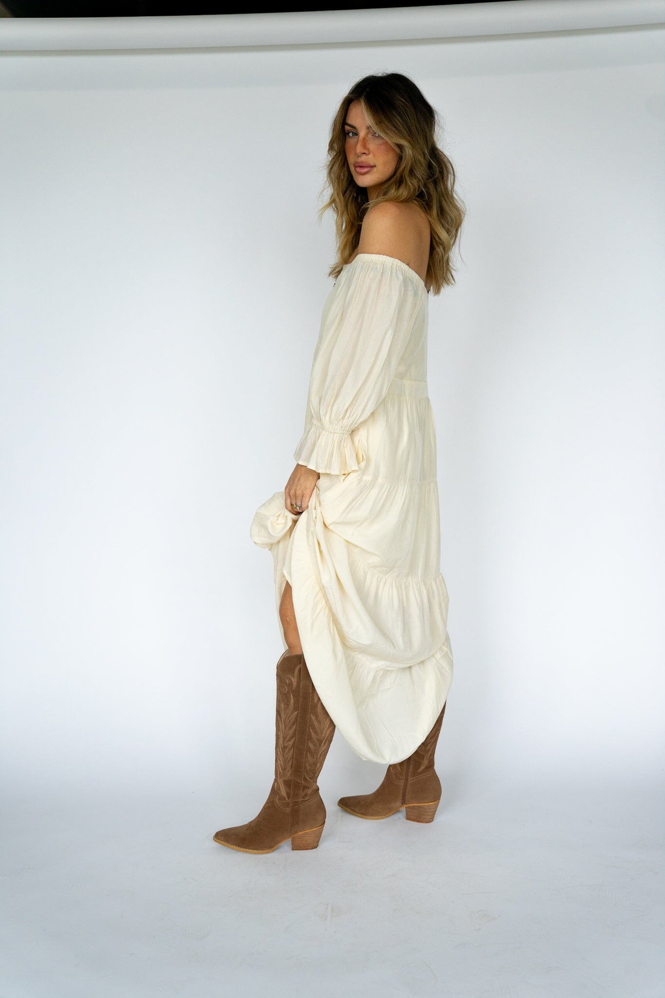 Laura Flowy Dress (Multiple Colors)