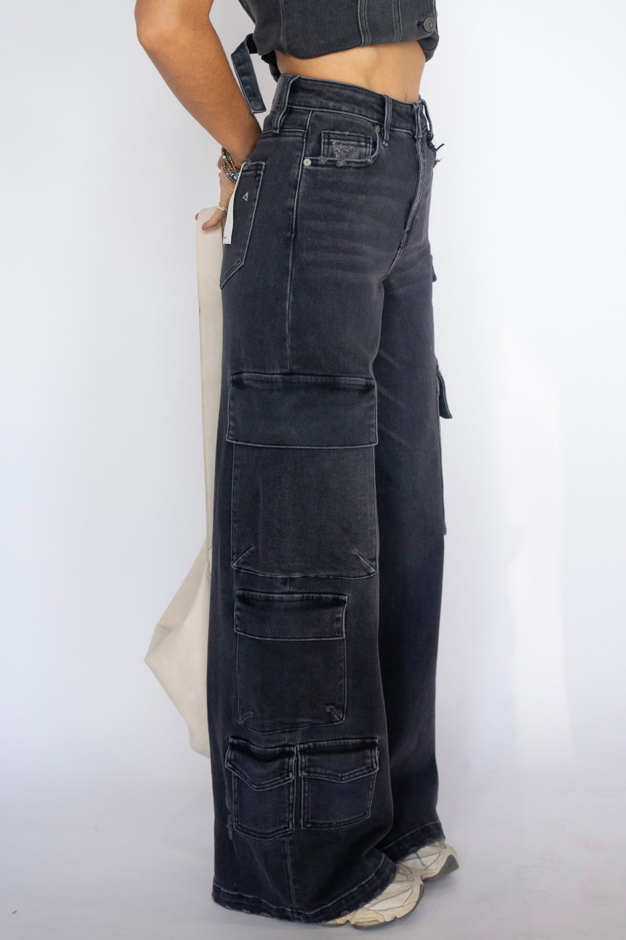 The Charcoal Cargos