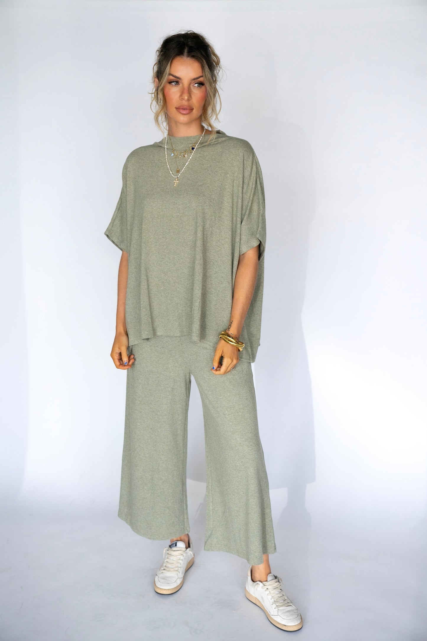 Brayden Flowy Top (Multiple Colors)