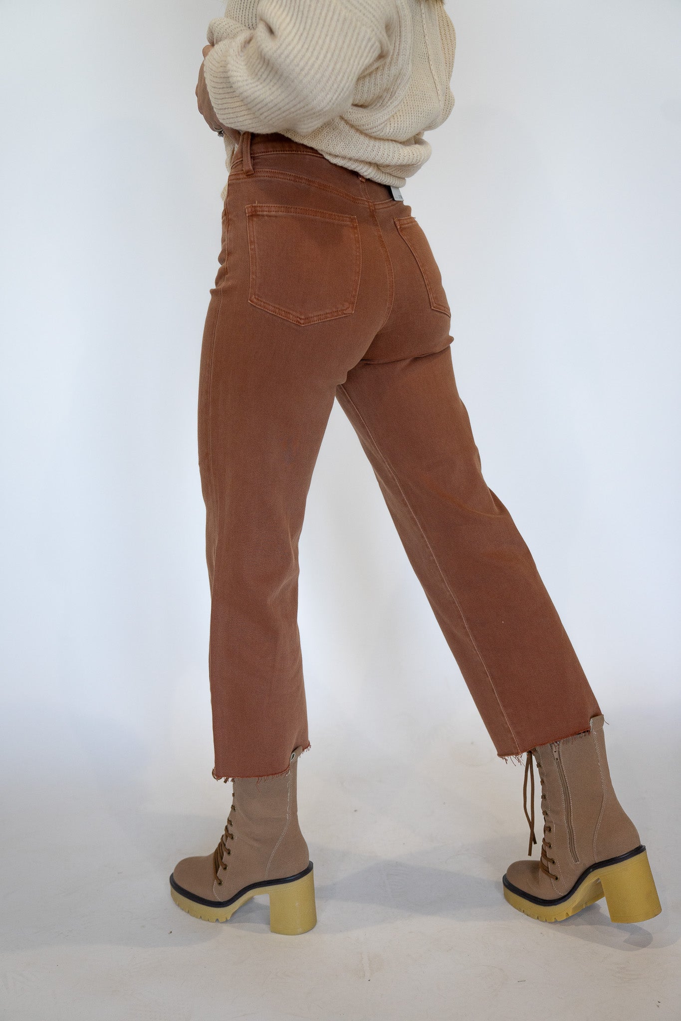 Moody Brown Jeans