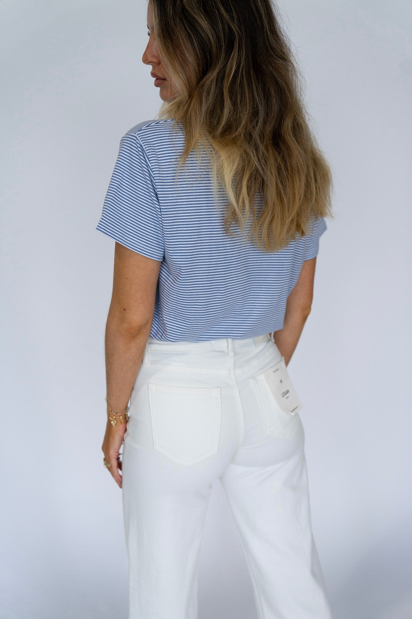 Embroidered Daisy Tee