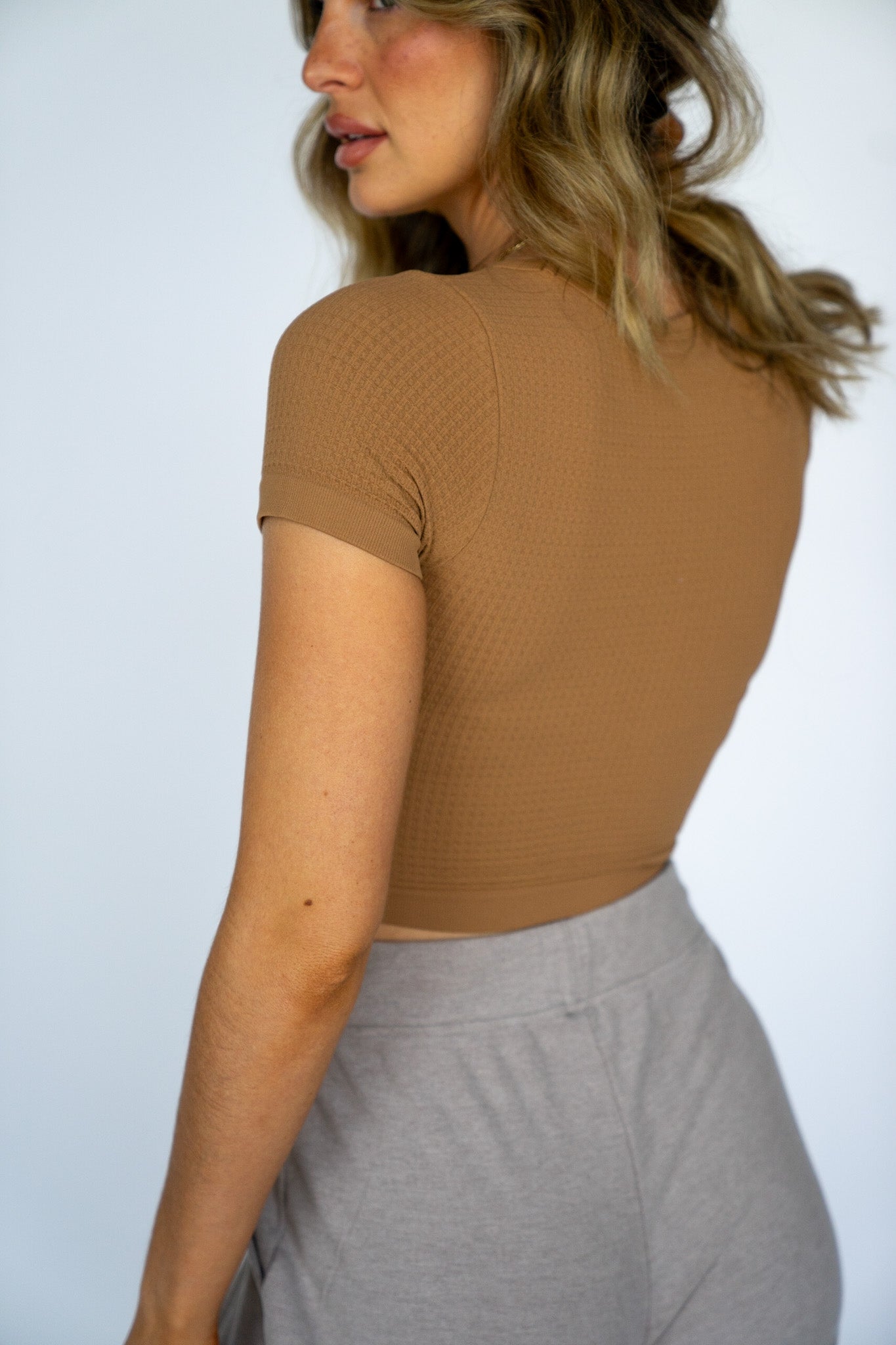 It Factor Crop Top (Multiple Colors)