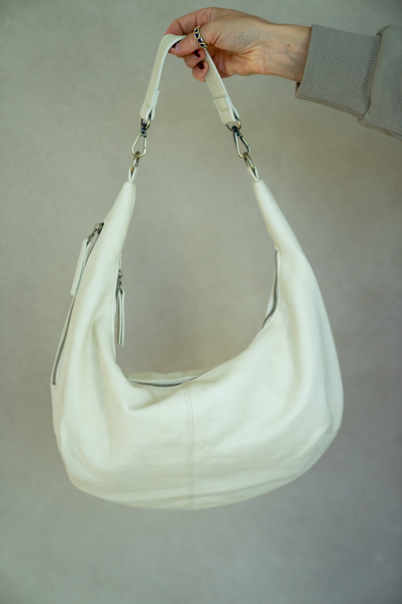 Crème Rhea Slouchy Bag