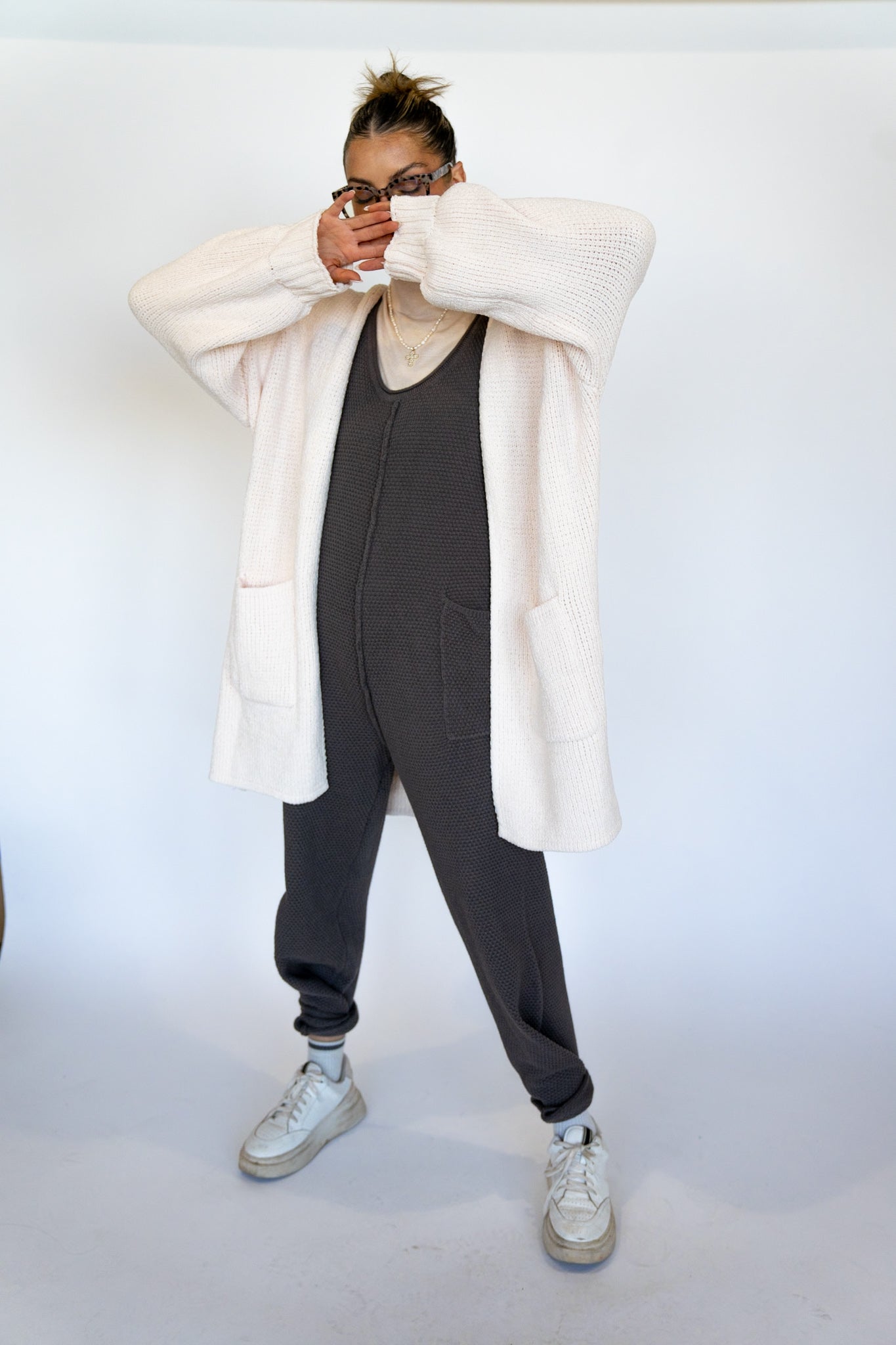 Powder Cream Cardigan