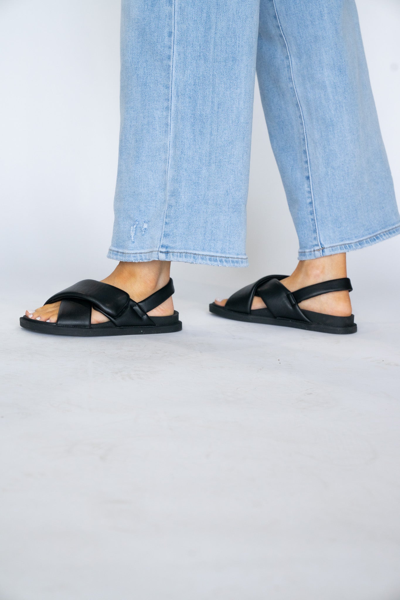 Delta Sandal