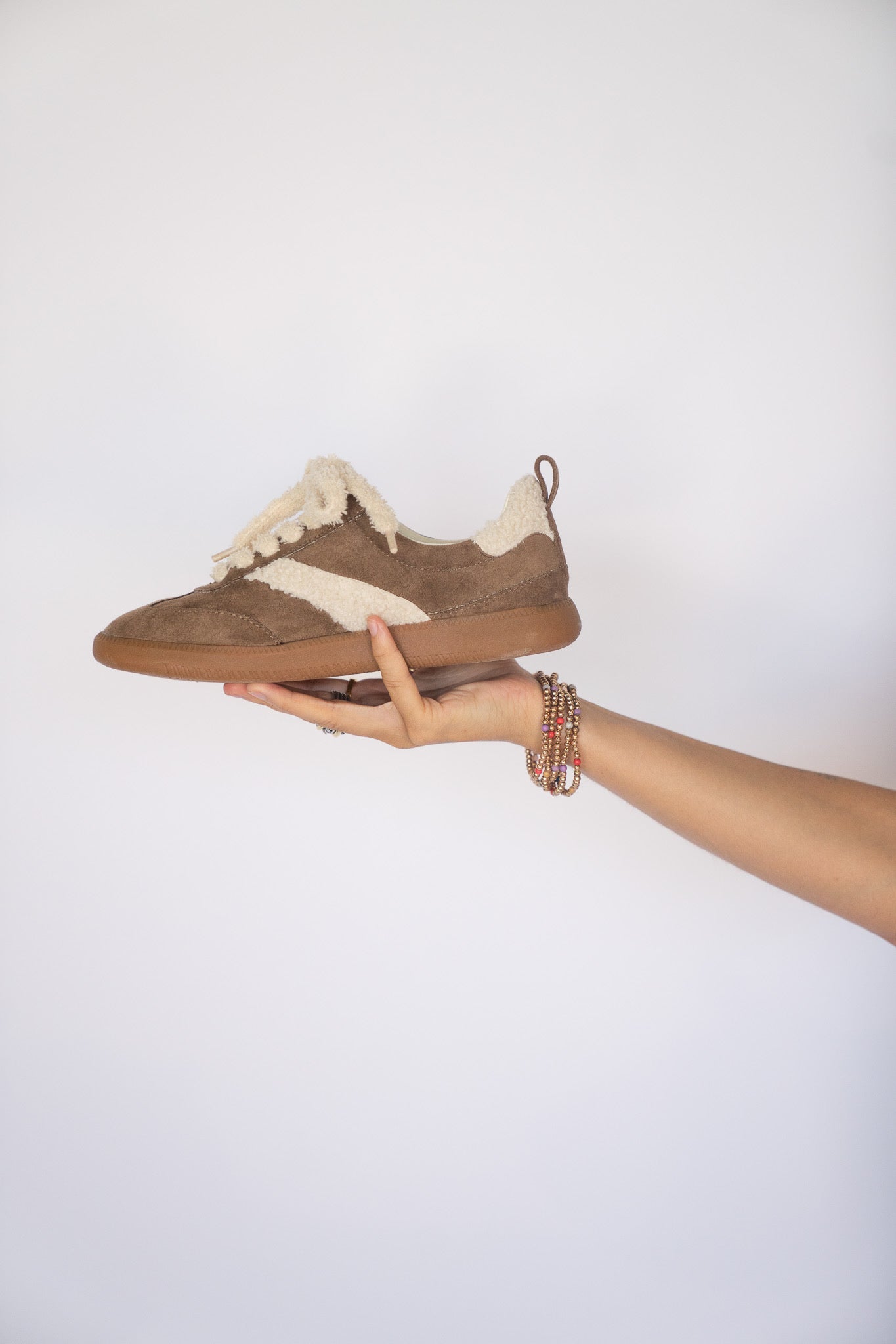 Wylder Sneaker (Multiple Colors)