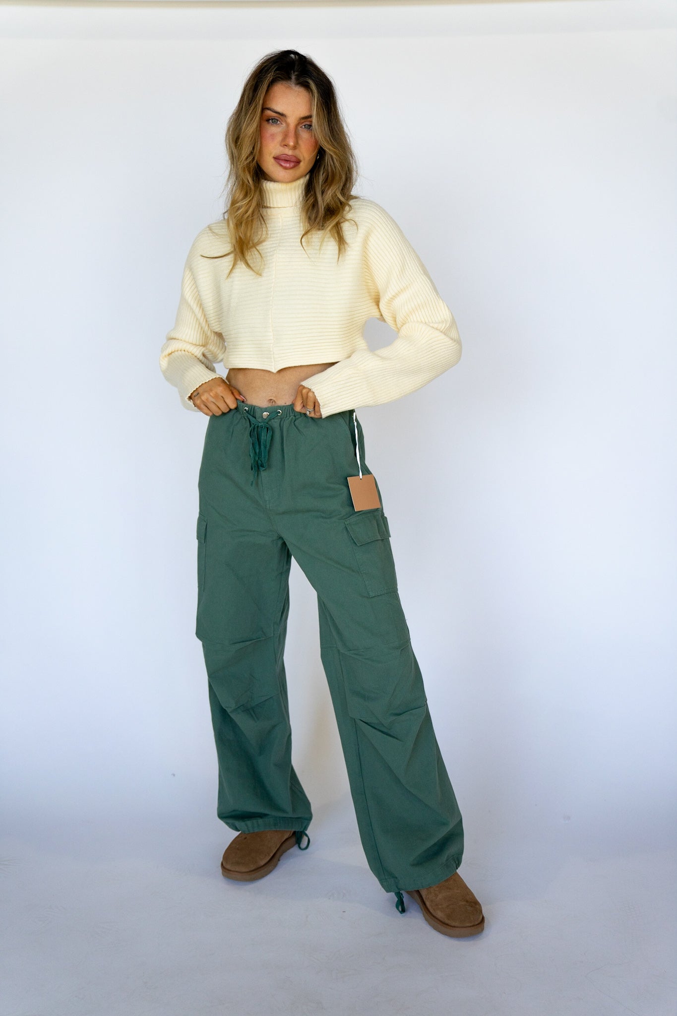 Chunky Turtleneck Cropped Sweater