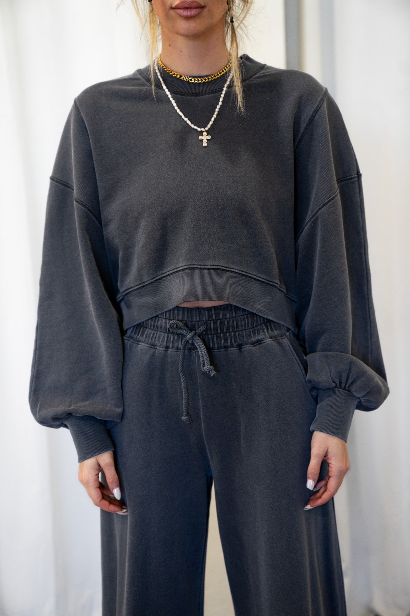 Rayna Ribbed Sweatshirt (Multiple Colors)