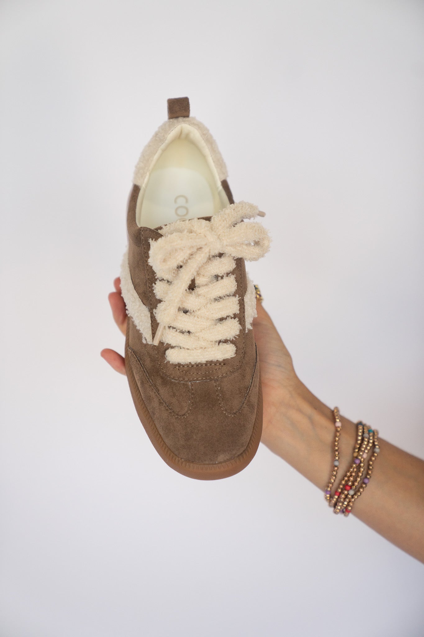 Wylder Sneaker (Multiple Colors)
