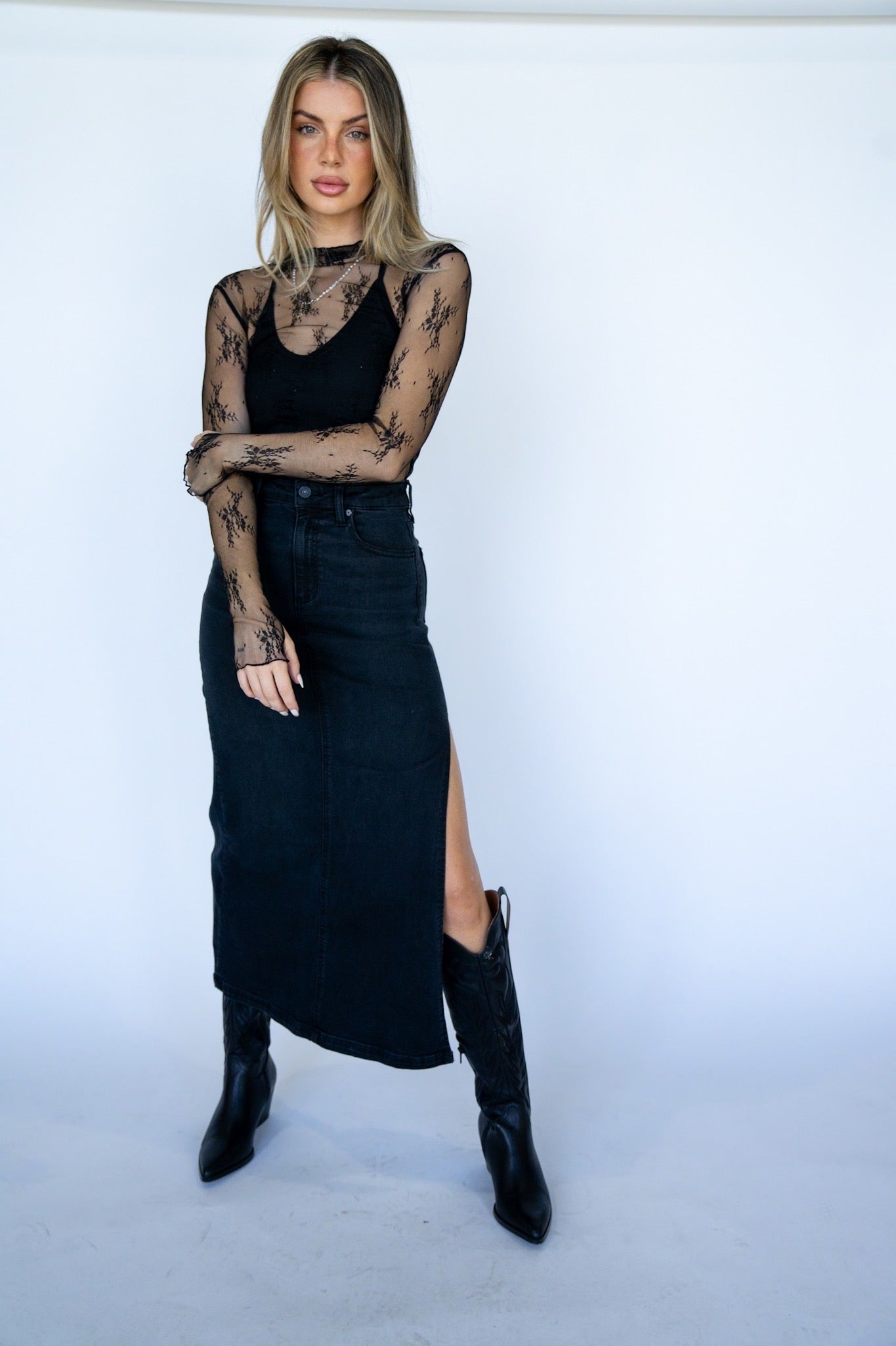 Aubrey Lace Top (Multiple Colors)