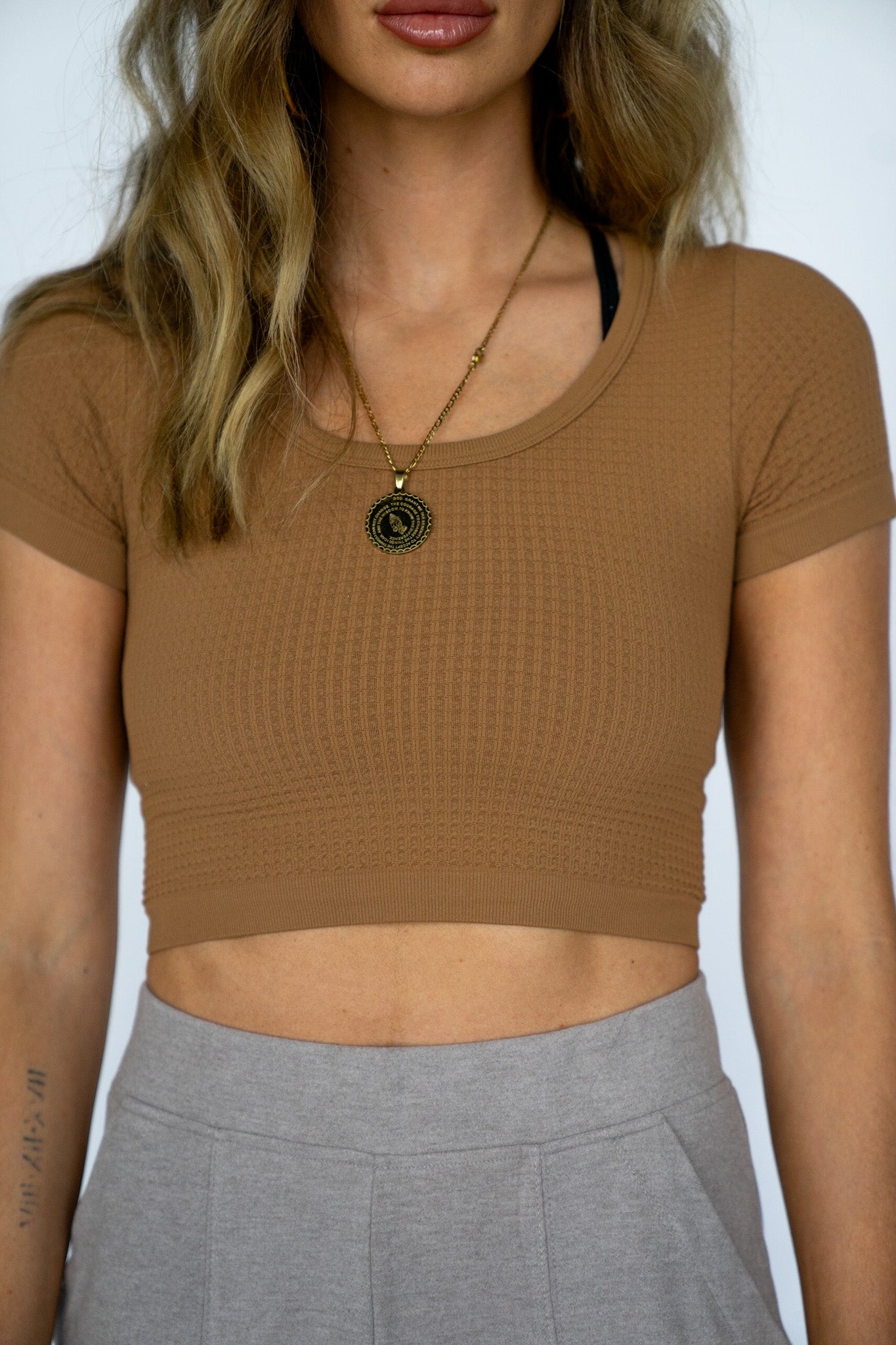 It Factor Crop Top (Multiple Colors)
