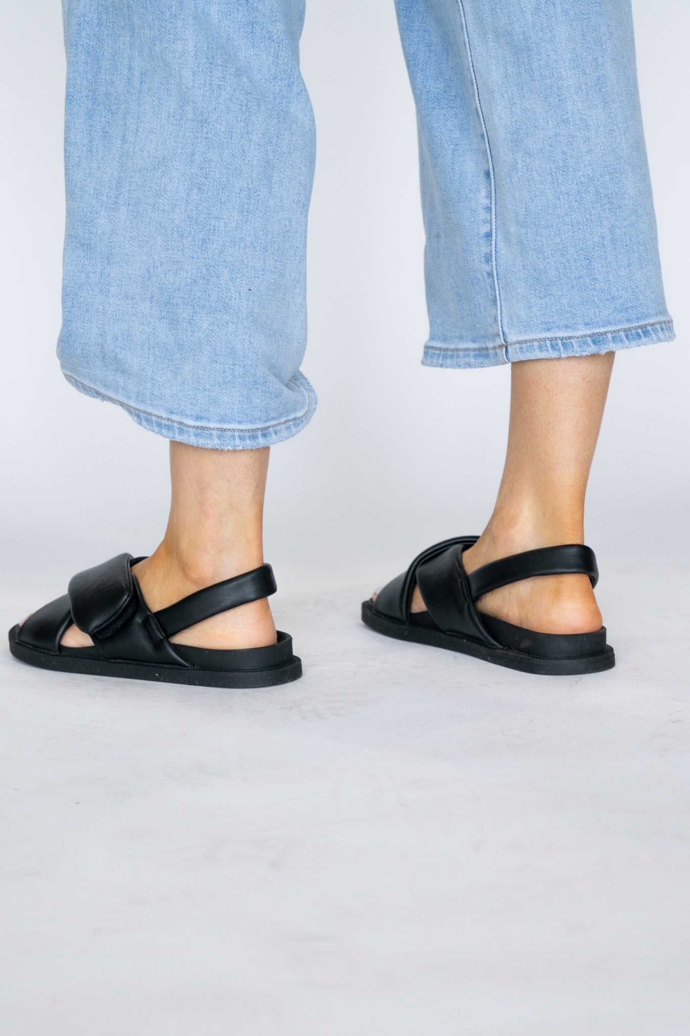 Delta Sandal