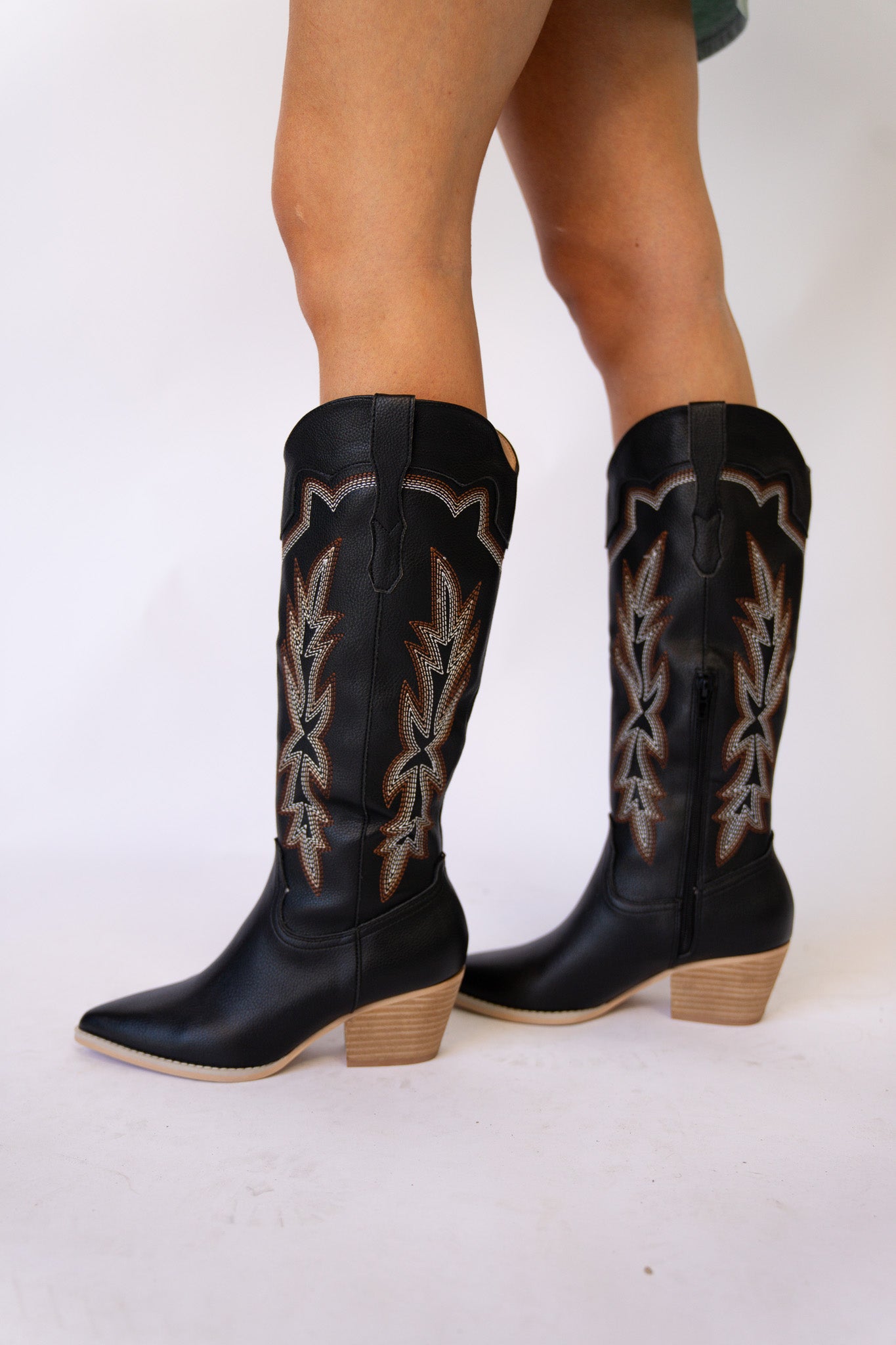 Ainsley Western Boots (Multiple Colors)