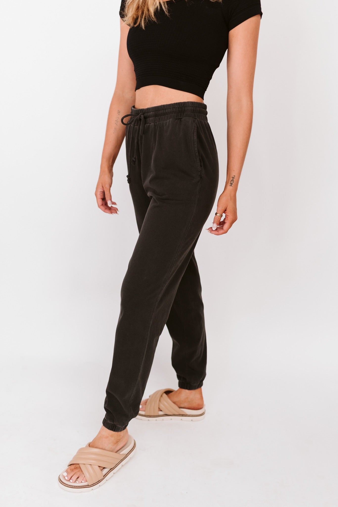 The Lightweight Joggers (Multiple Colors)