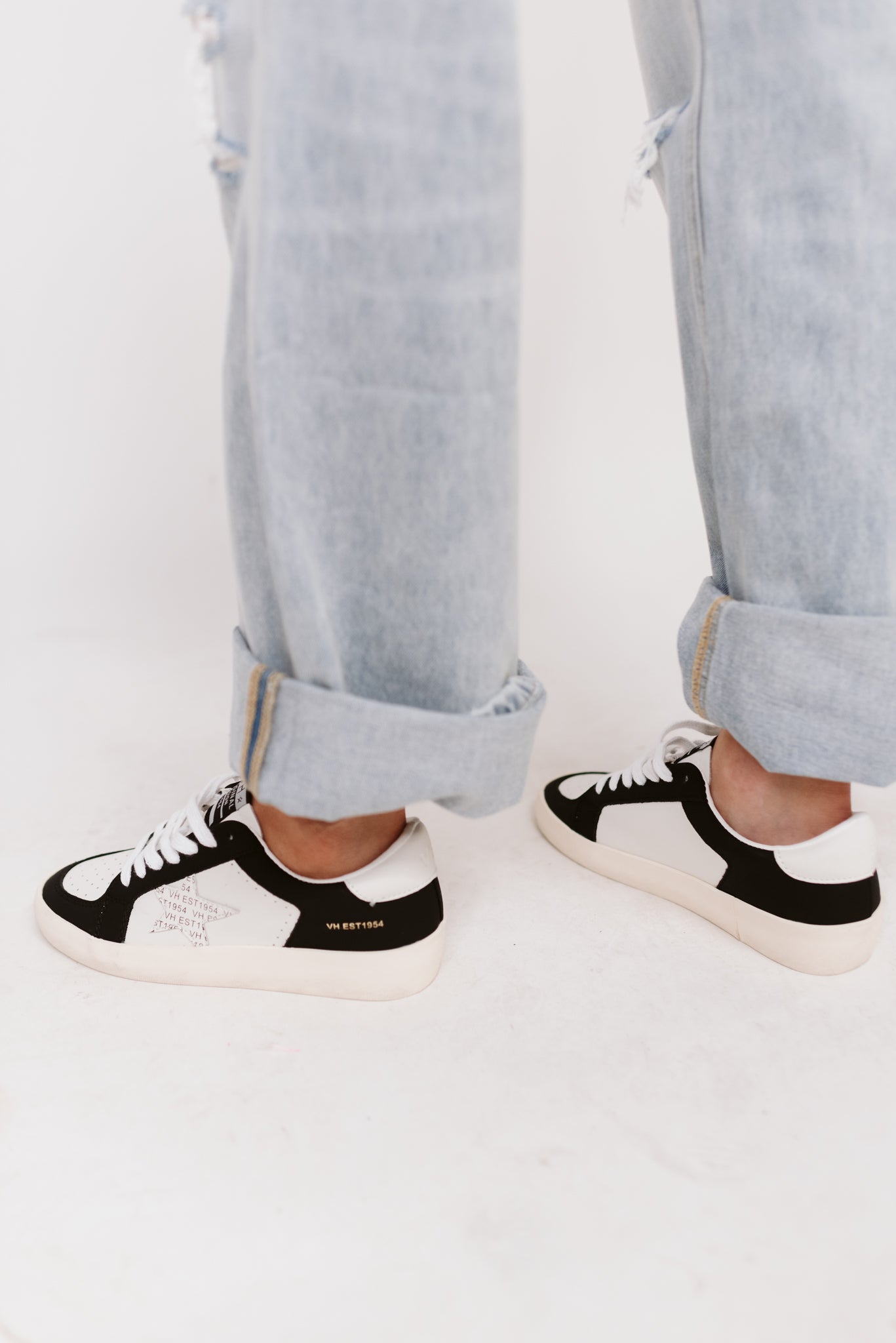 Reflex Sneakers