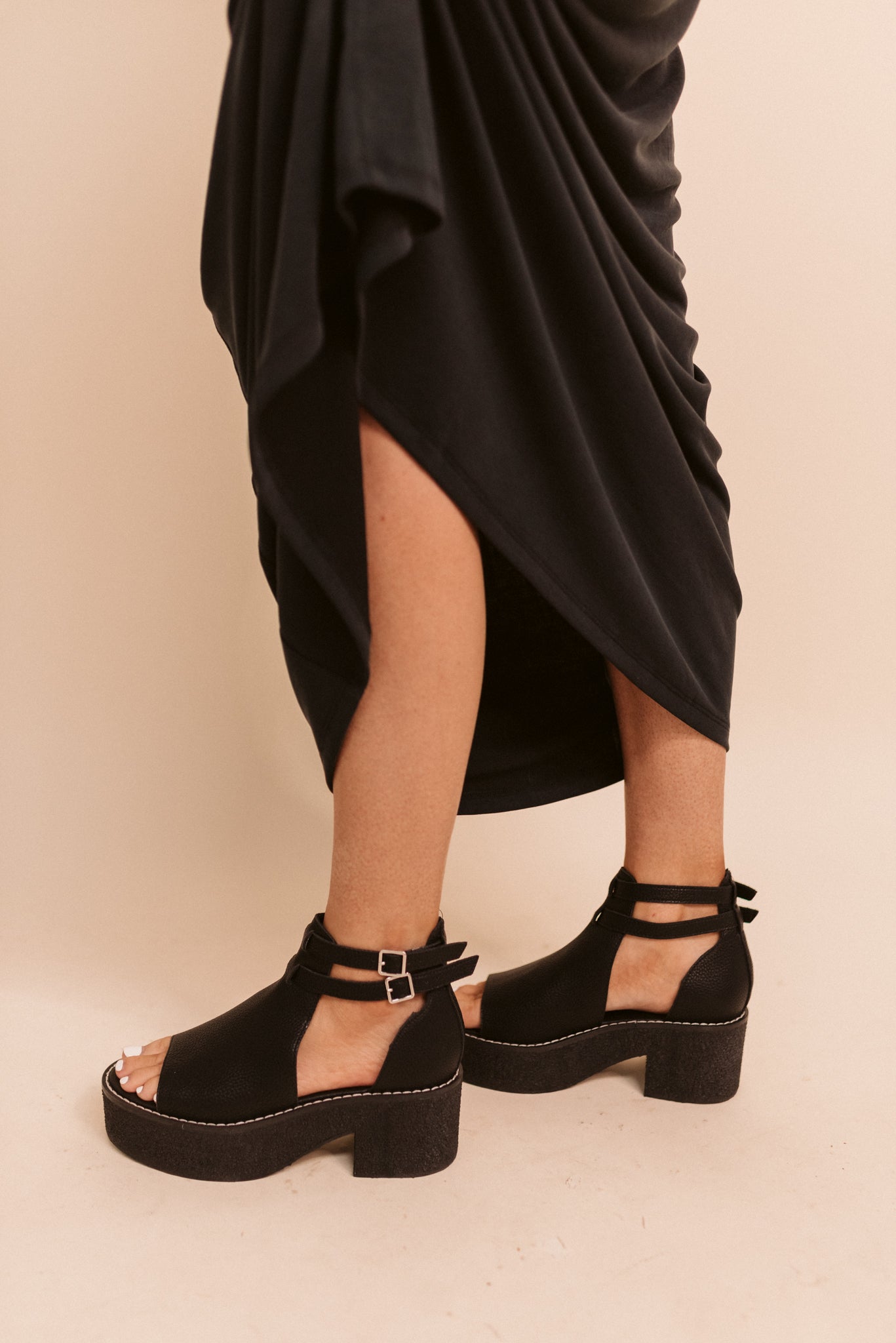 Elizabeth Platform Sandals