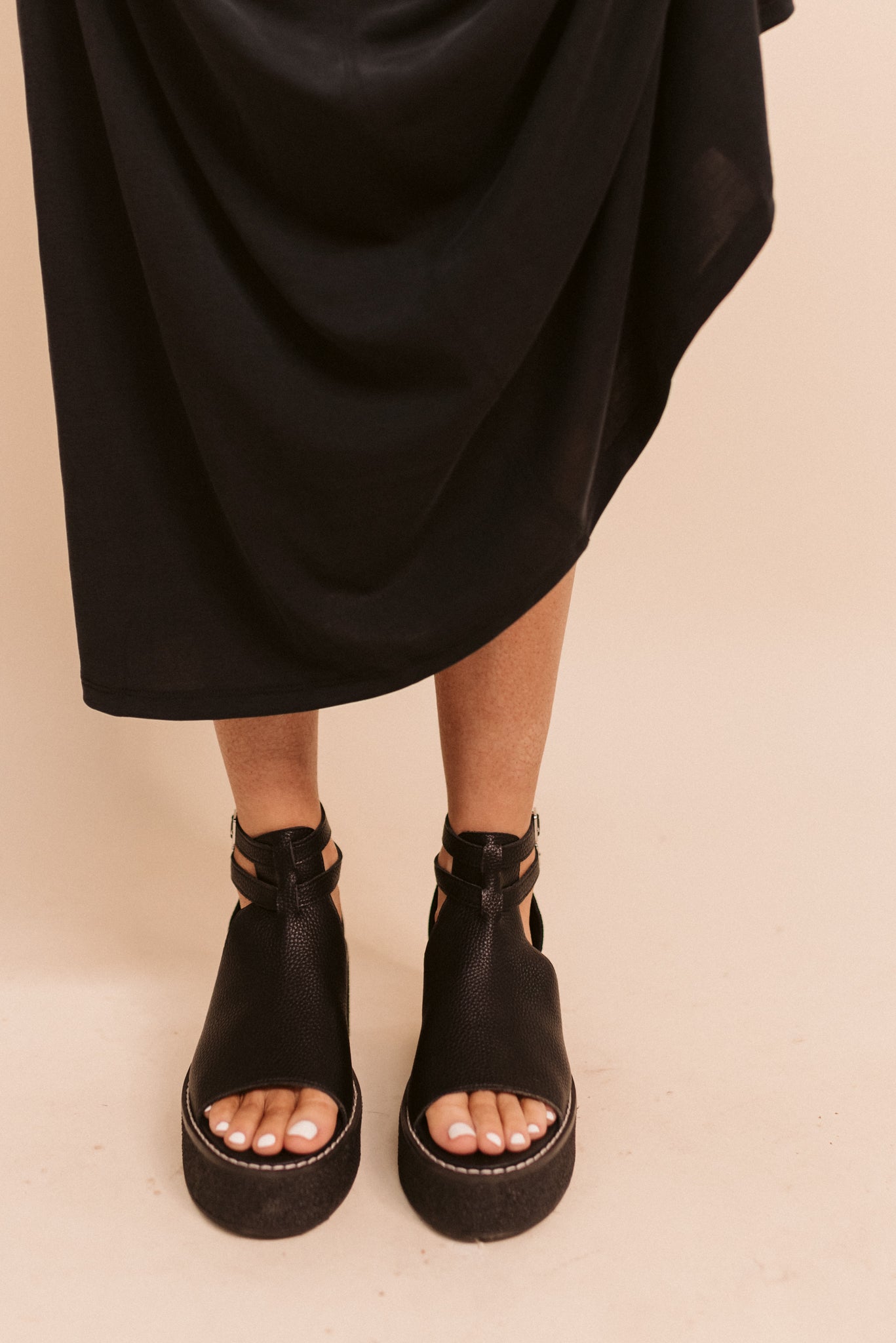 Elizabeth Platform Sandals