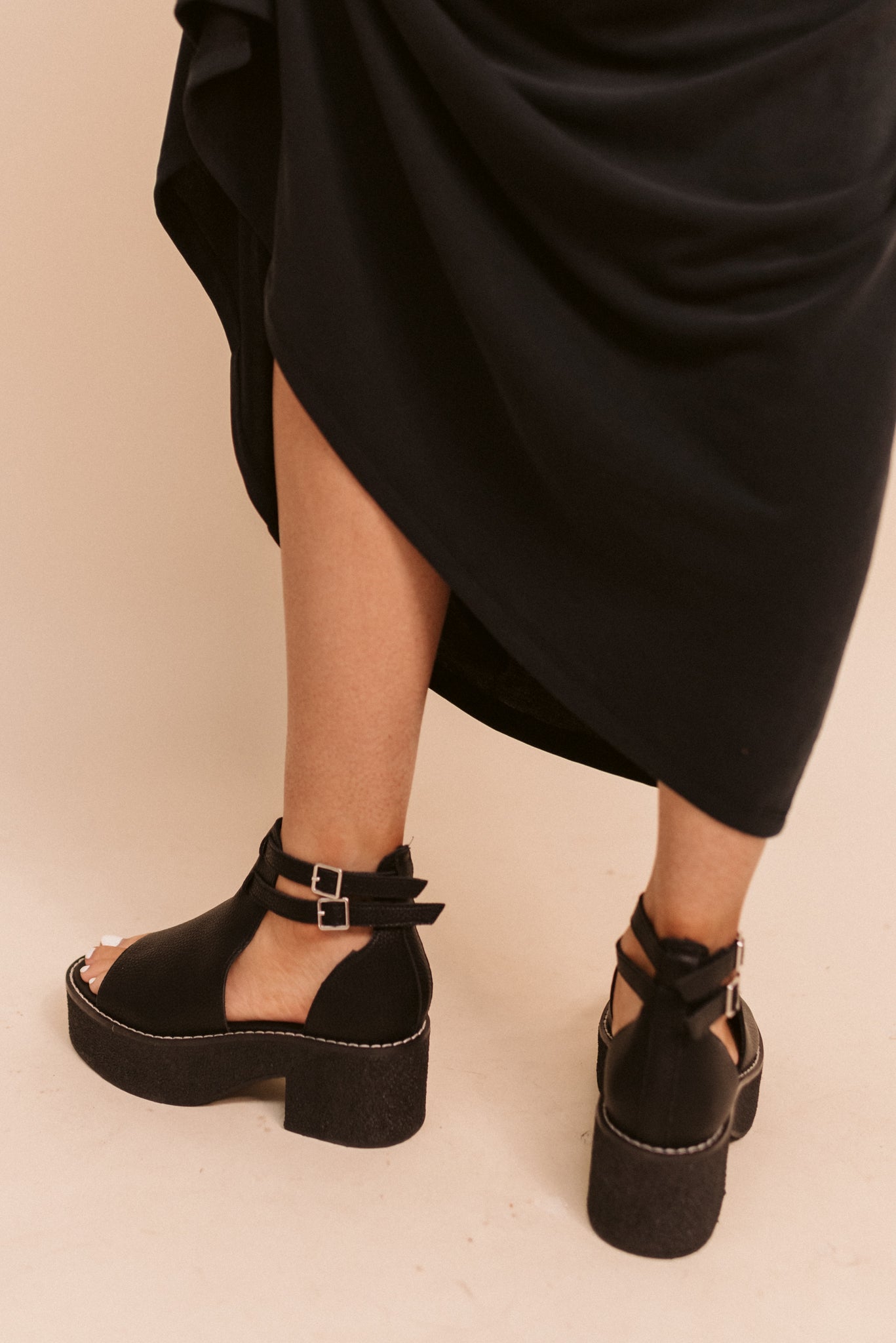 Elizabeth Platform Sandals