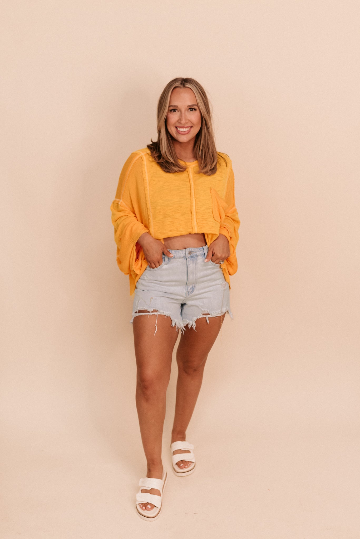 Veranda Distressed Shorts