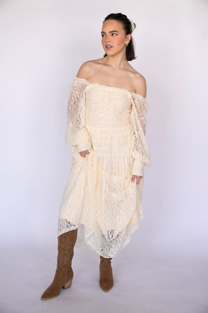 Lace Reverie Long Sleeve Dress