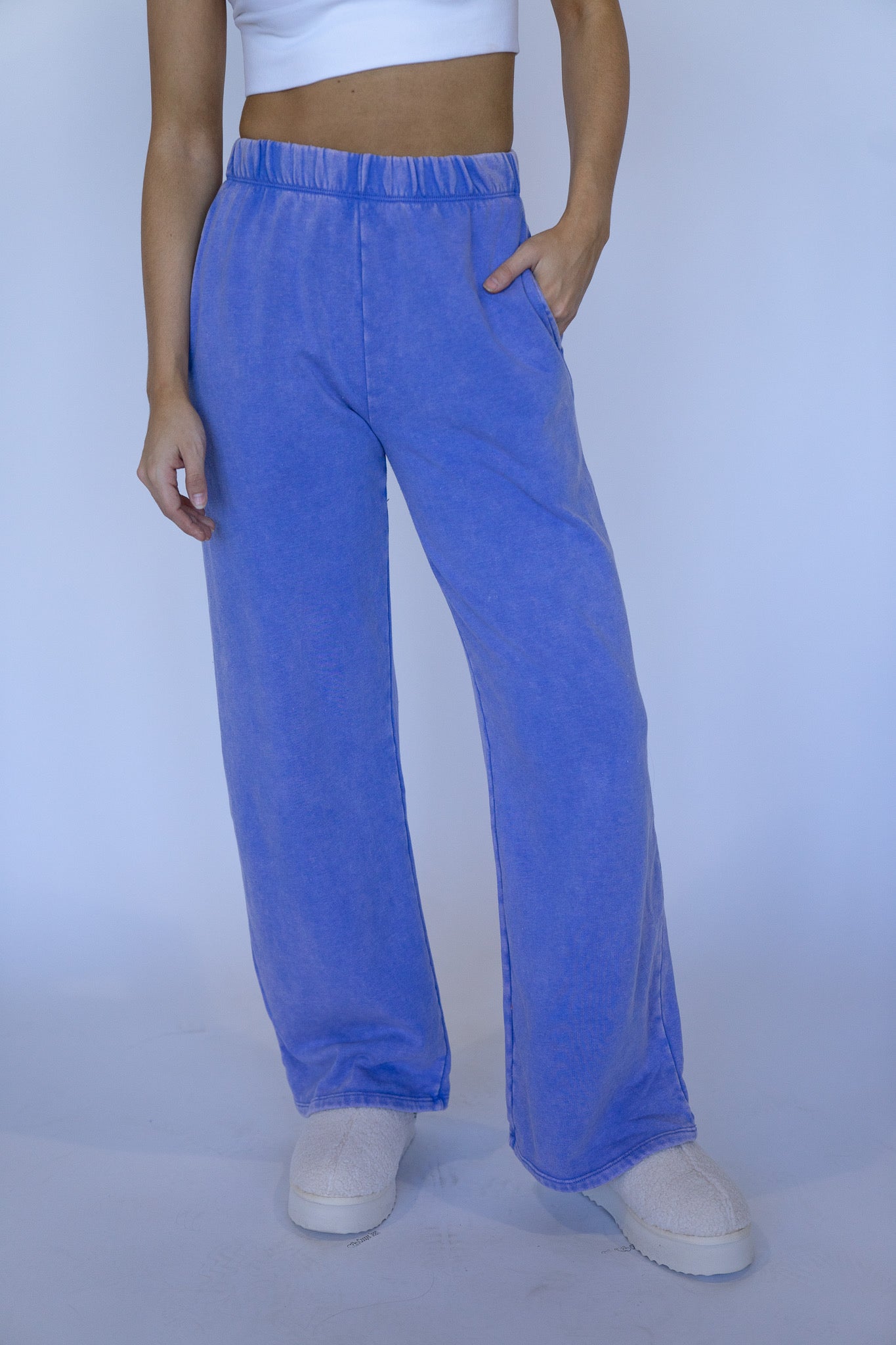 Mia Pants (Multiple Colors)