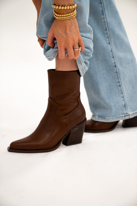 Victoria Boots