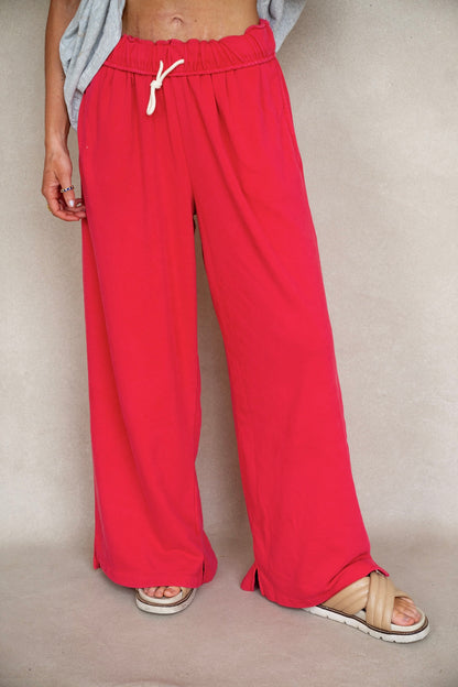 It Girl Sweats (Multiple Colors)