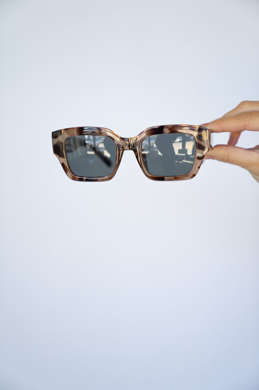 Amore Sunglasses (Multiple Colors)