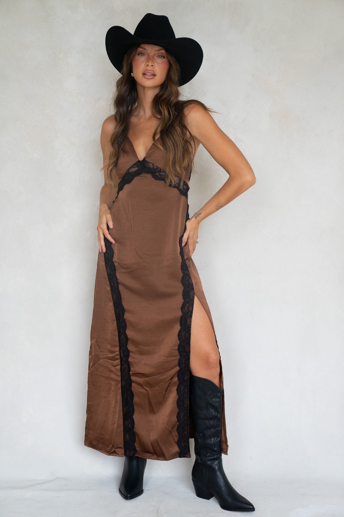HER Dress