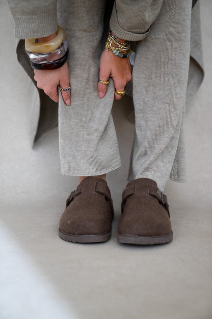 Portland Clogs (Multiple Colors)