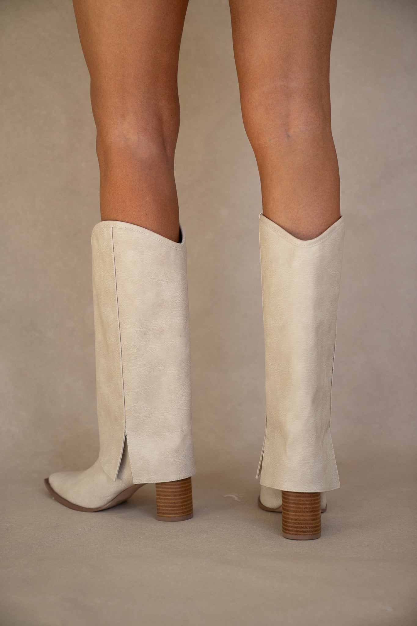 Walker Overlap Boots