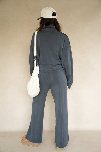 Graphite Cloud Quaterzip