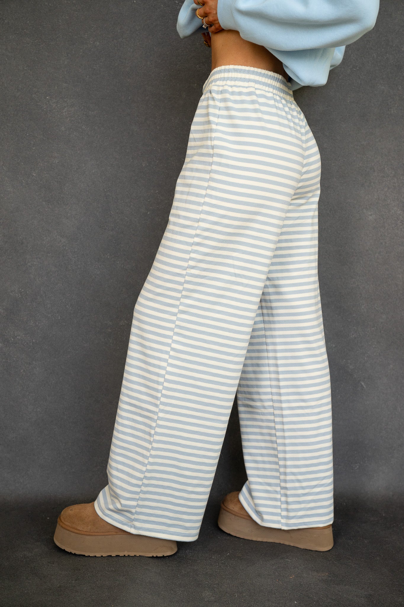 Heidi Relaxed Fit Pants - Light Blue
