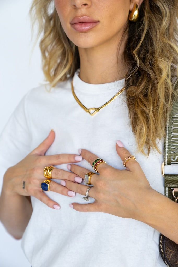 Bezel Heart Ring (Multiple Colors)