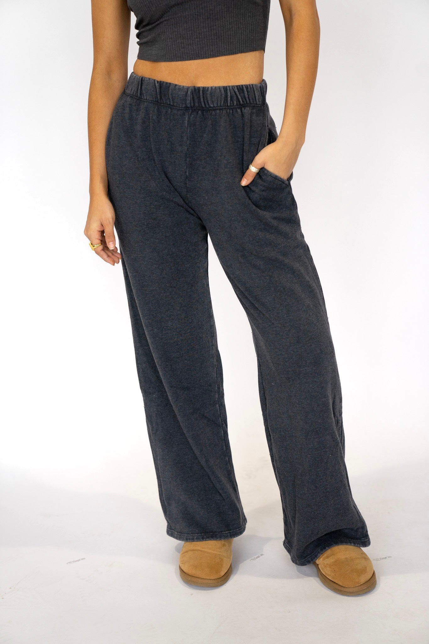 Mia Pants (Multiple Colors)
