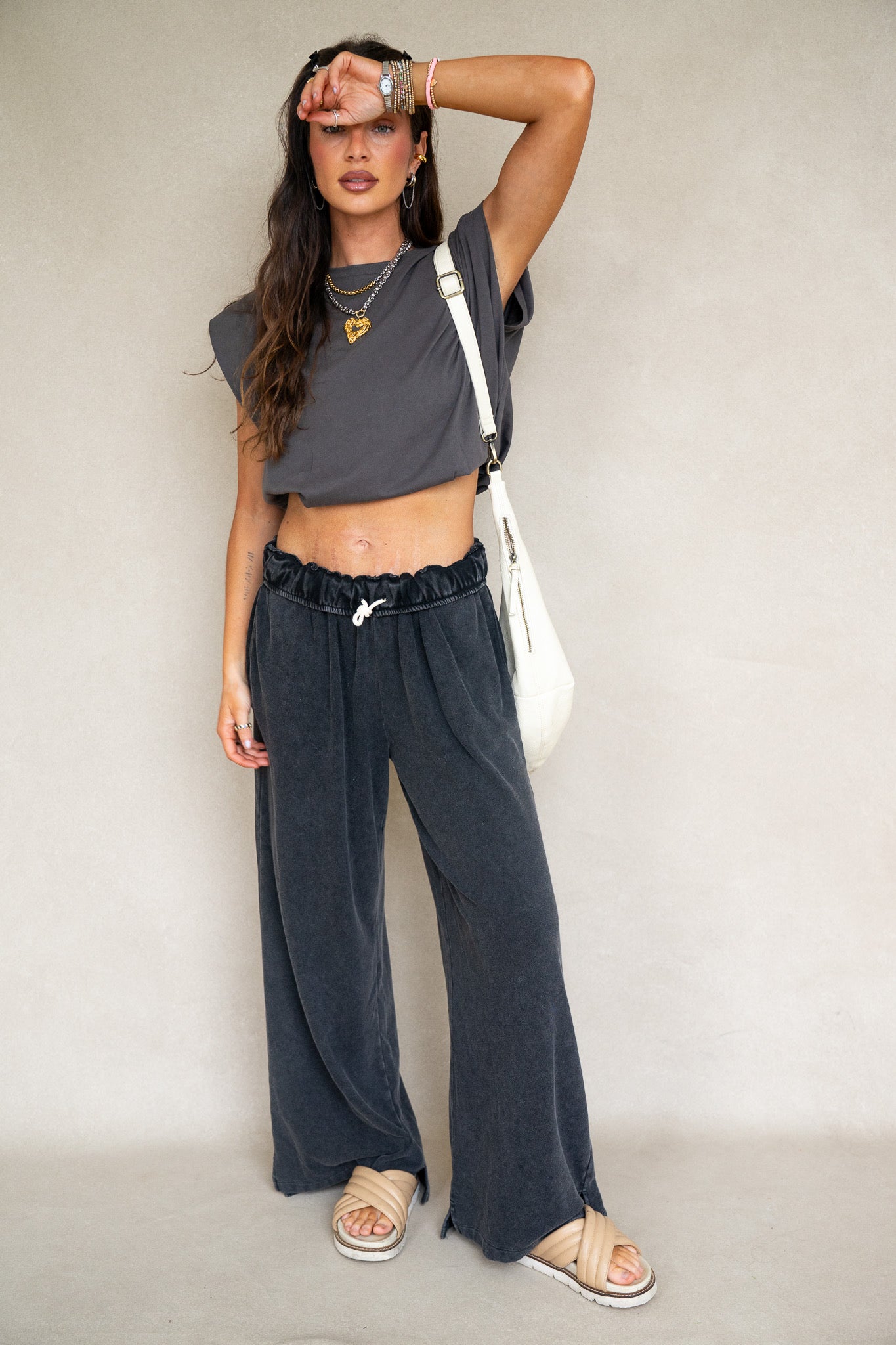 It Girl Sweats (Multiple Colors)