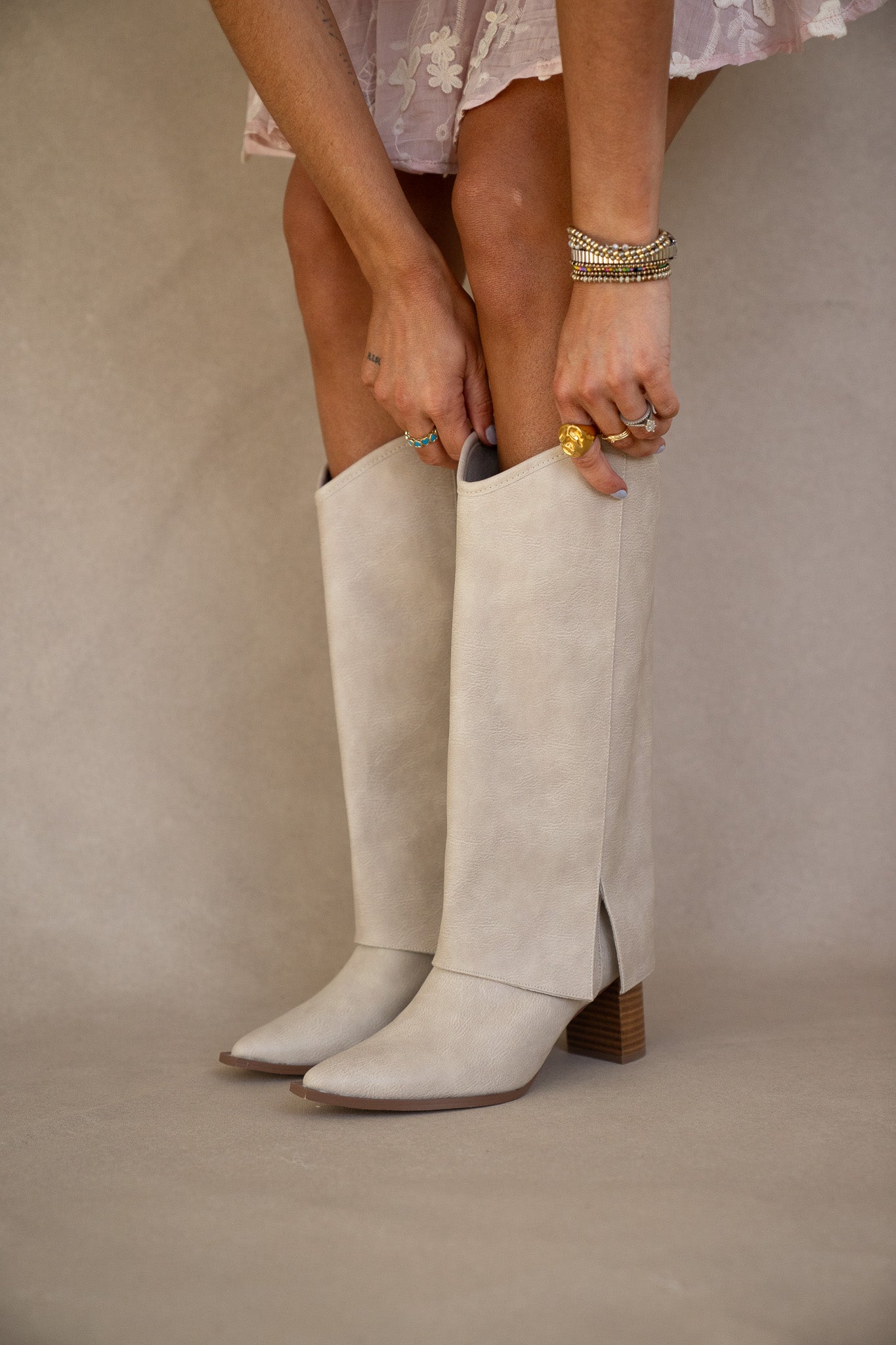 Walker Overlap Boots