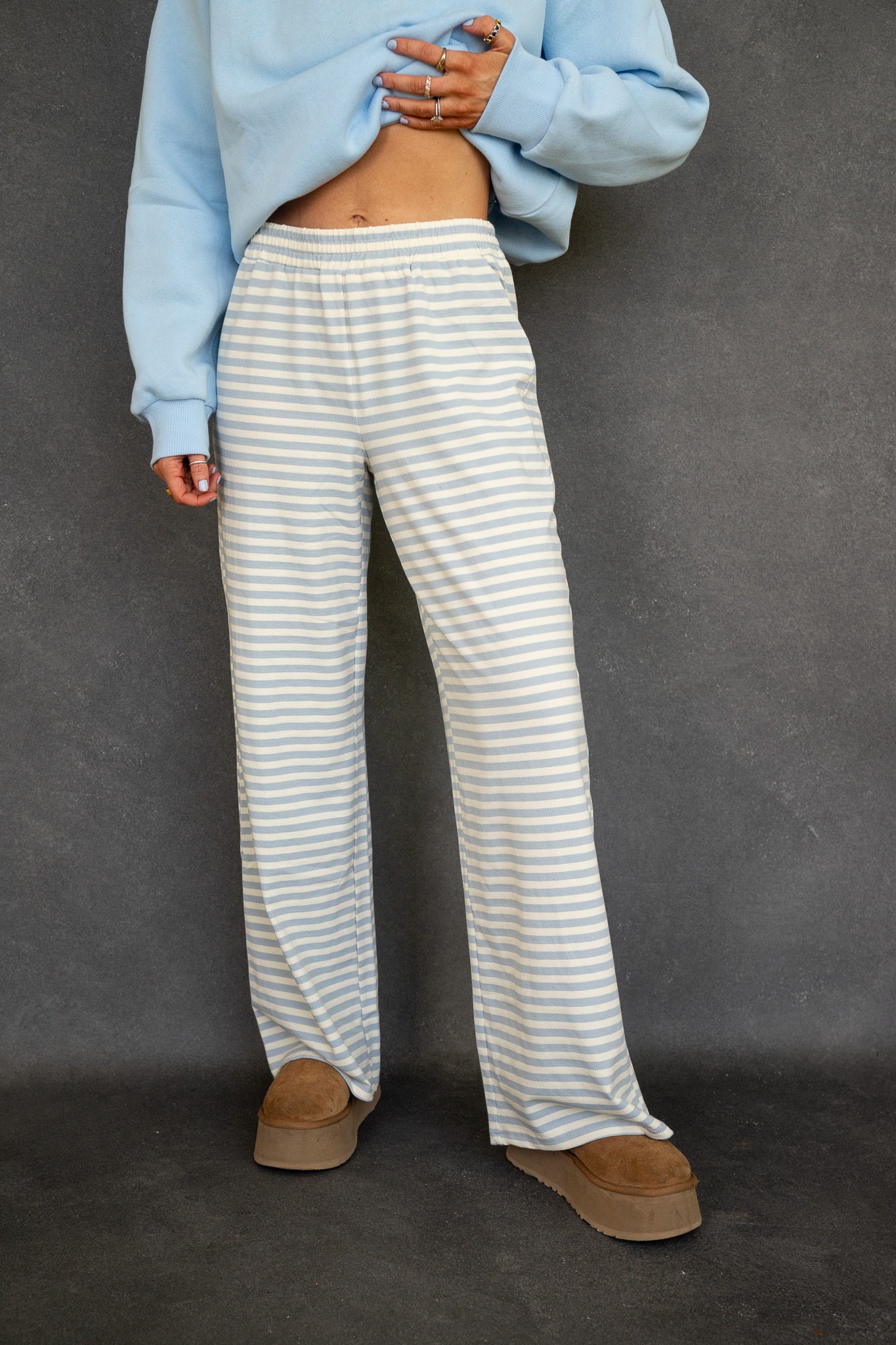 Heidi Relaxed Fit Pants - Light Blue