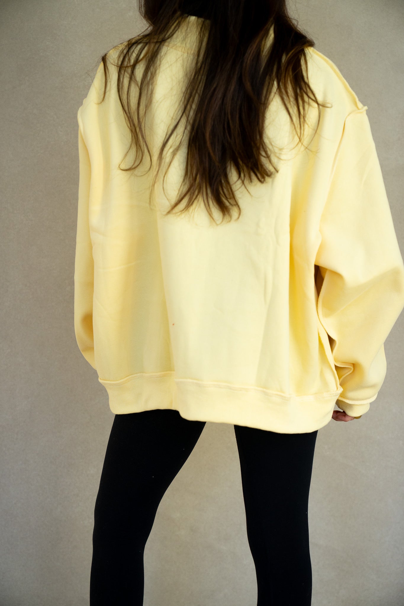 Dilly Dally Mockneck