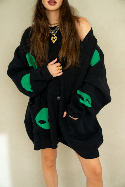The Alien Cardi
