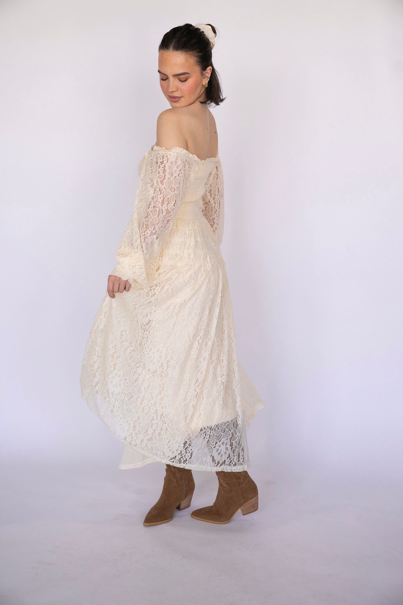 Lace Reverie Long Sleeve Dress
