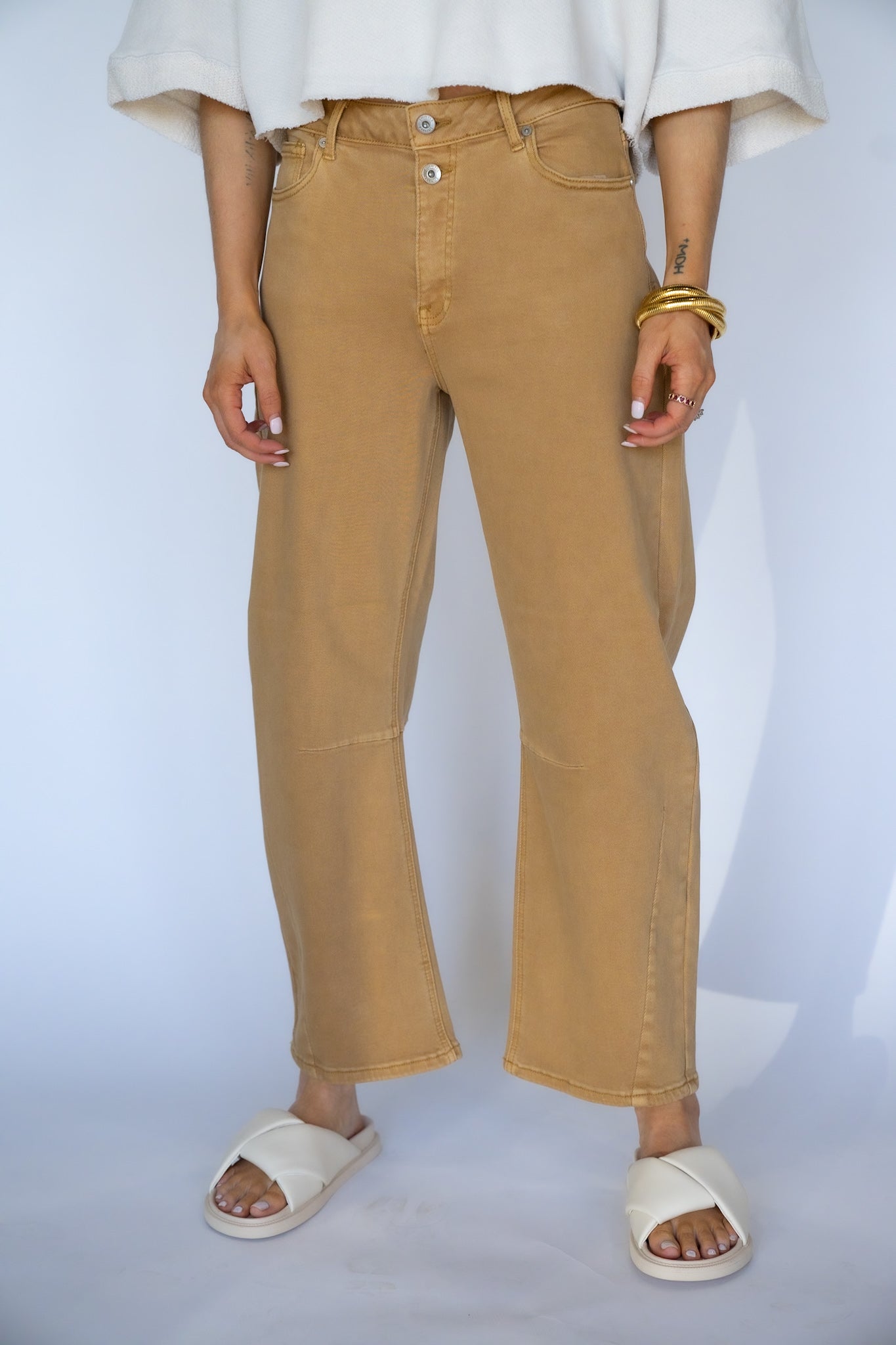 Sandy Mid Rise Barrel Jeans (Multiple Colors)