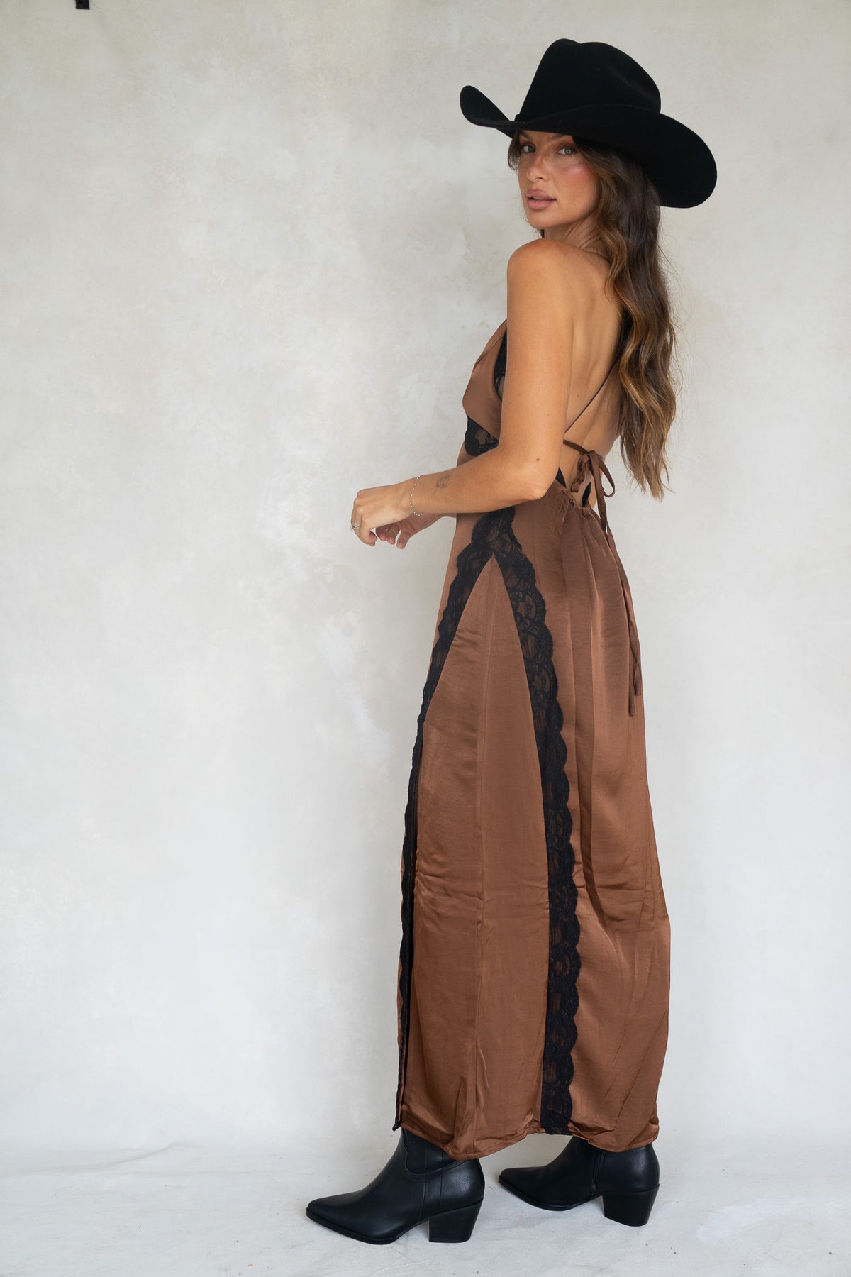 HER Dress