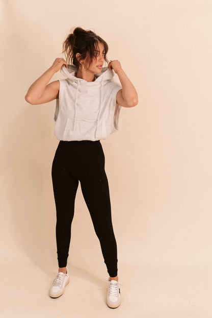 Hooded Sleeveless Pullover