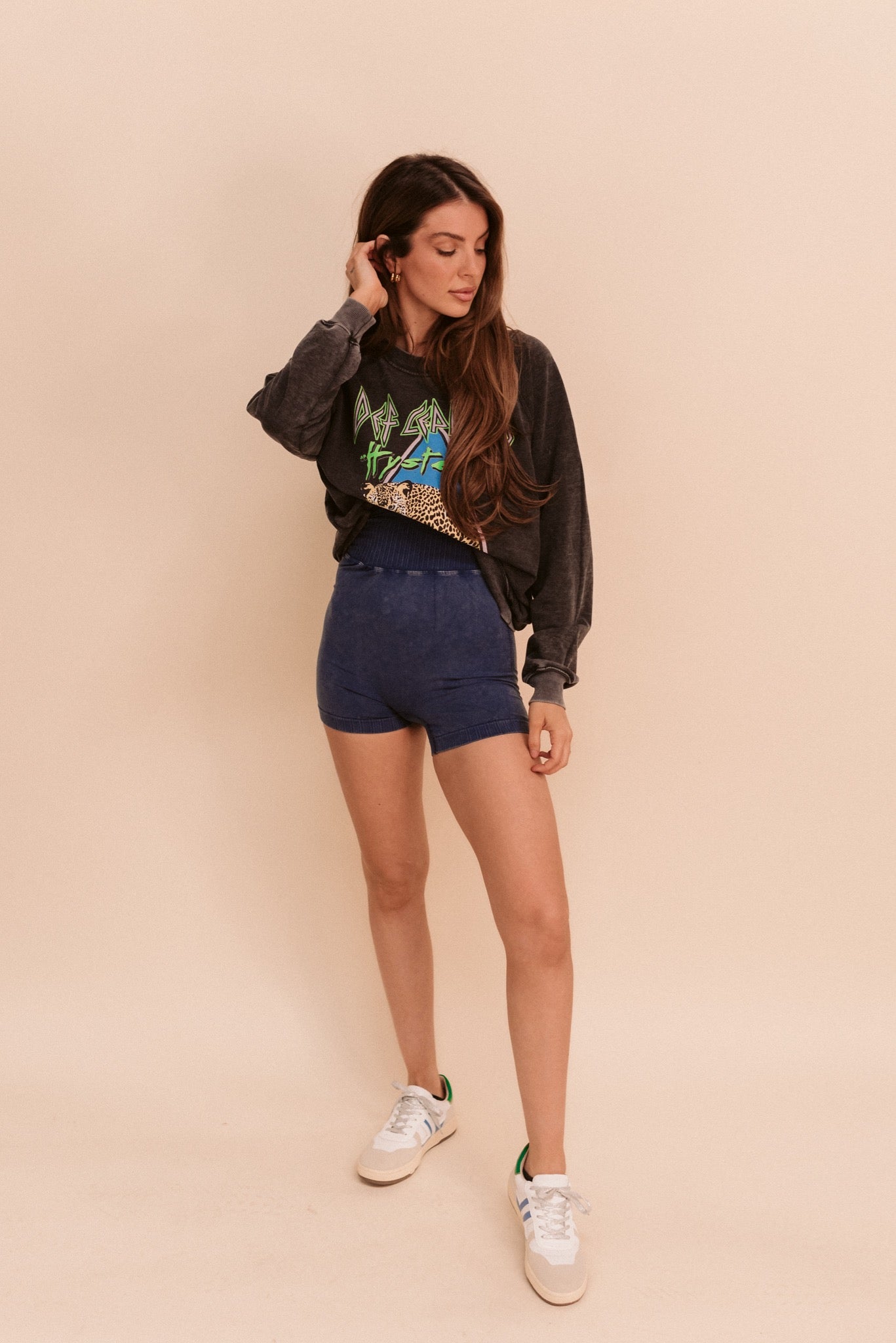 Def Leppard Oversized Sweatshirt